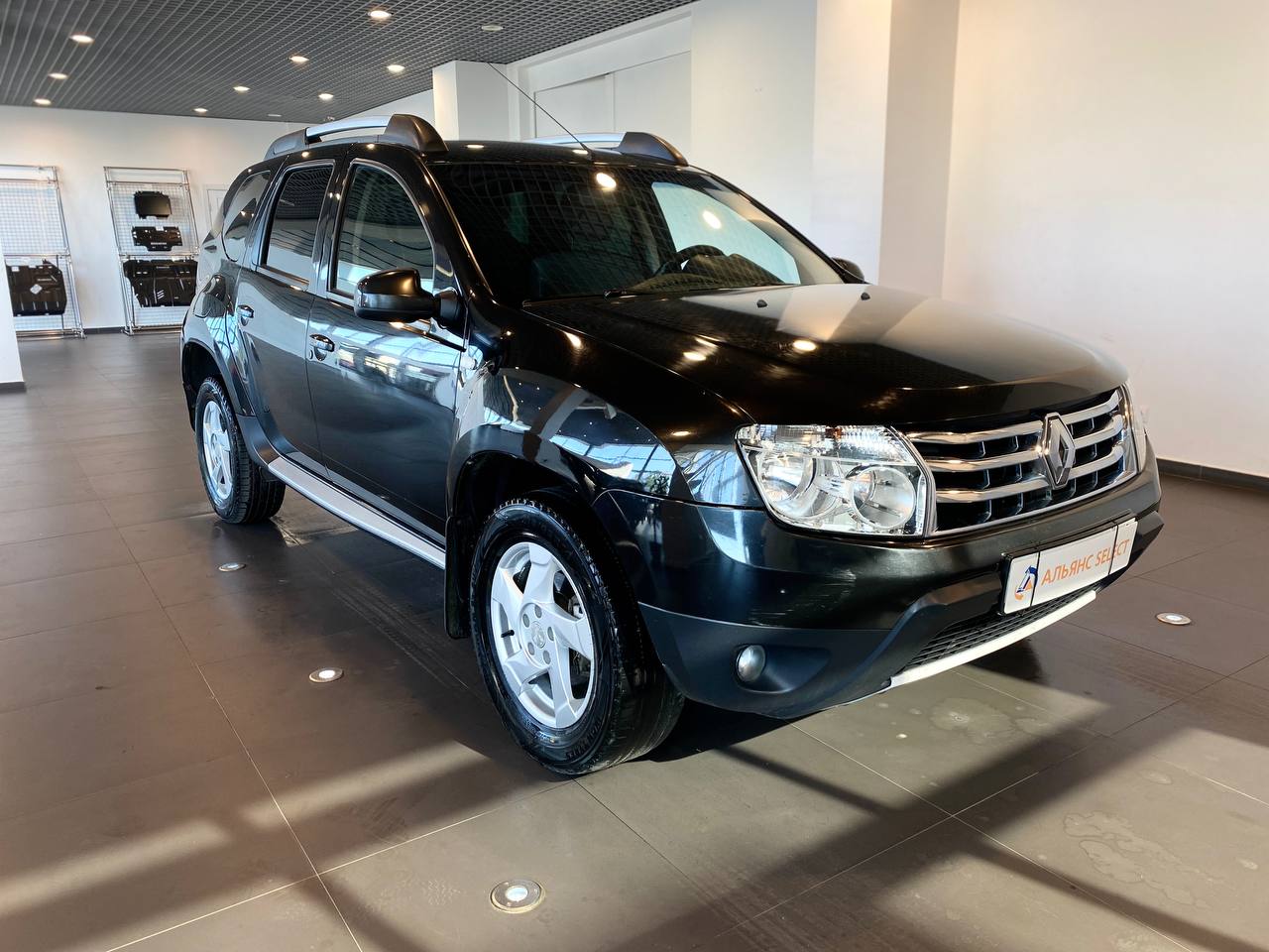 RENAULT DUSTER