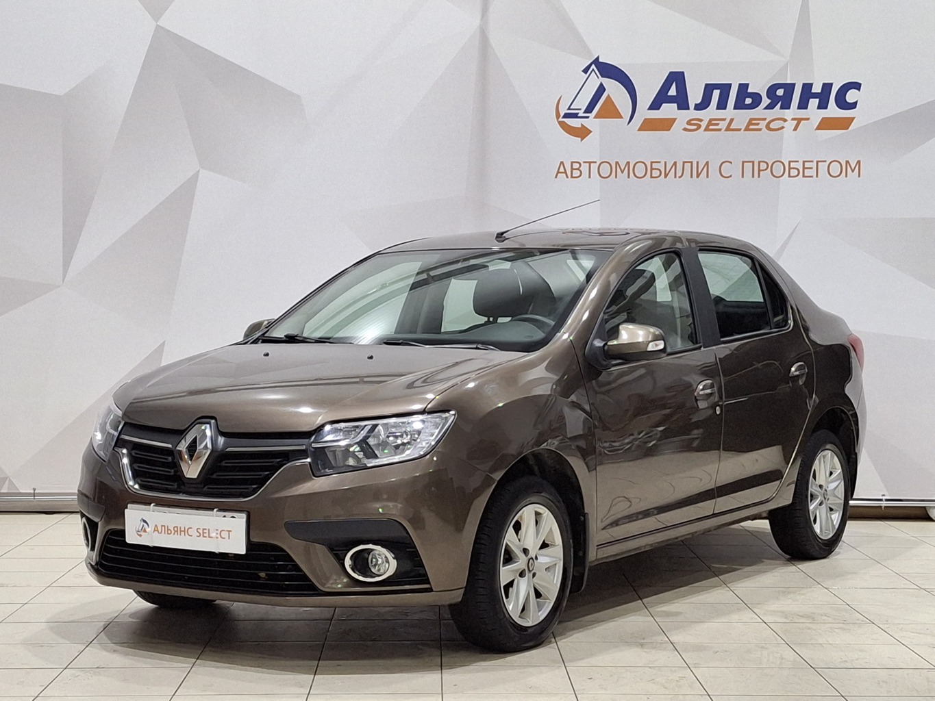 RENAULT LOGAN