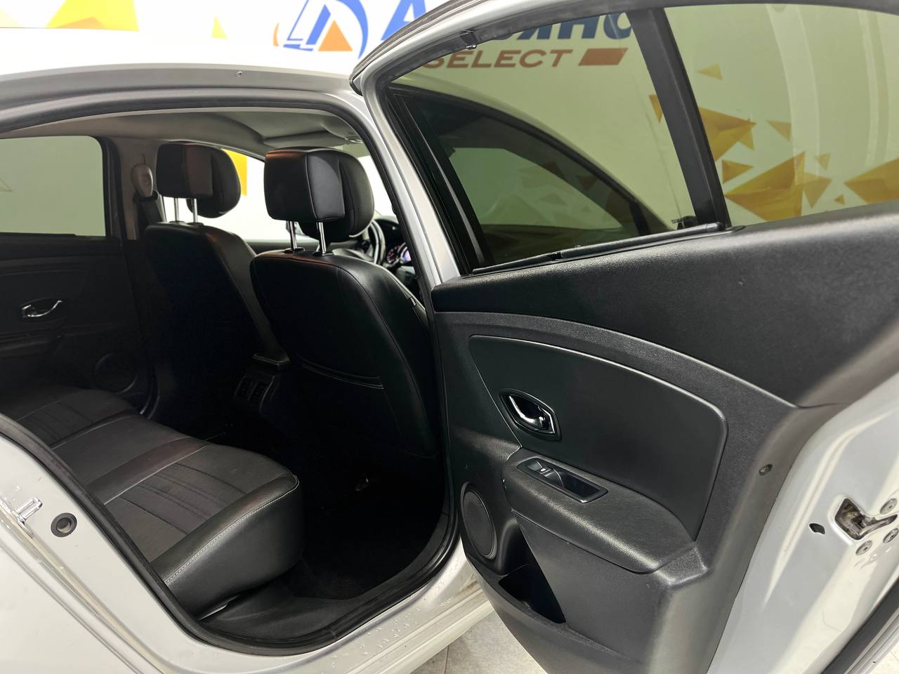 RENAULT FLUENCE