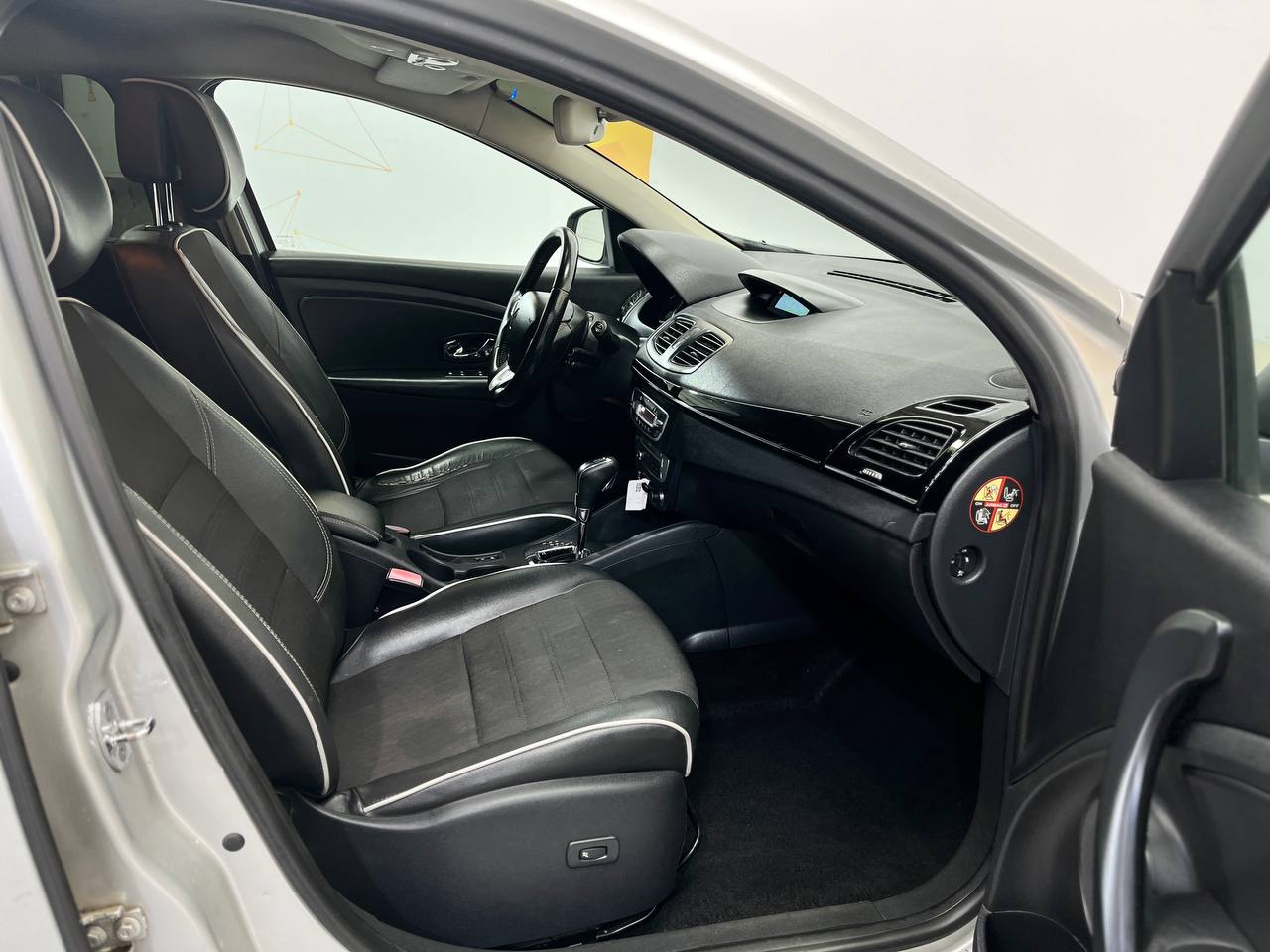 RENAULT FLUENCE