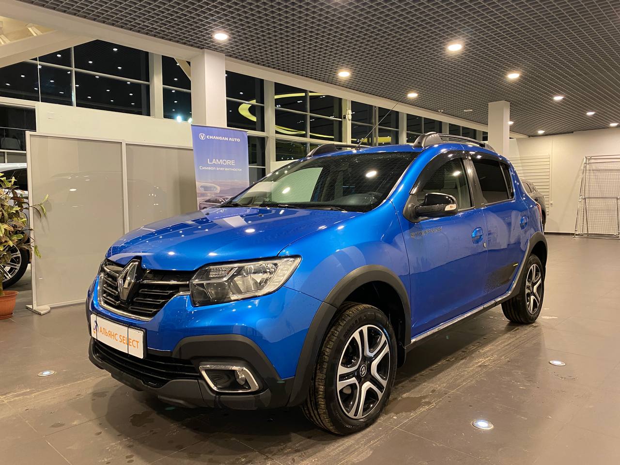 RENAULT SANDERO STEPWAY