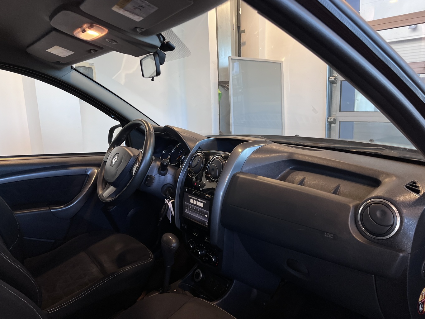 RENAULT DUSTER
