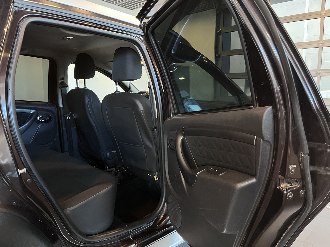 RENAULT DUSTER
