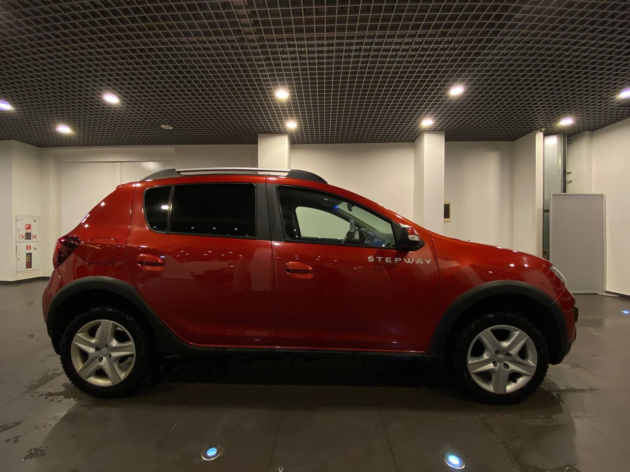 RENAULT SANDERO STEPWAY