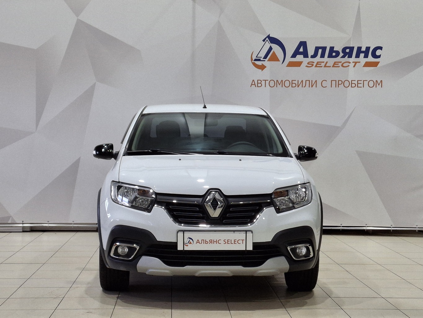 RENAULT LOGAN