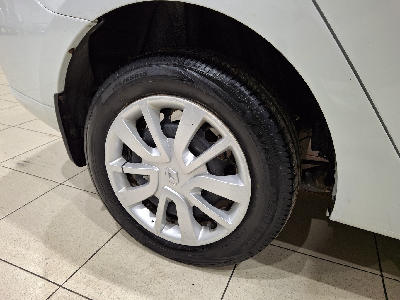 RENAULT LOGAN