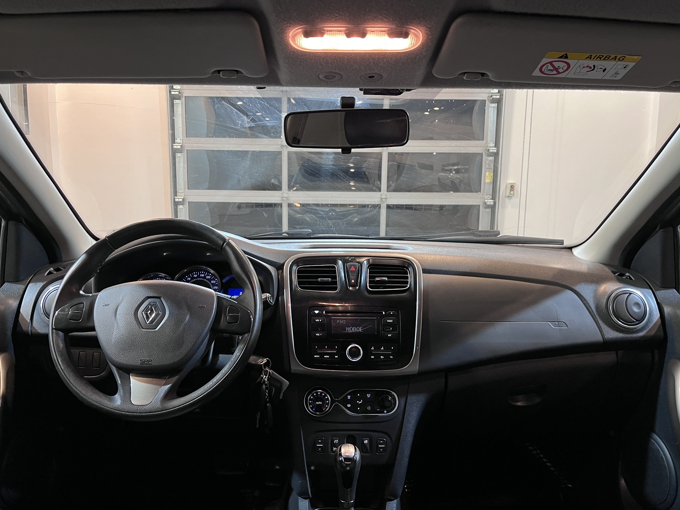 RENAULT SANDERO