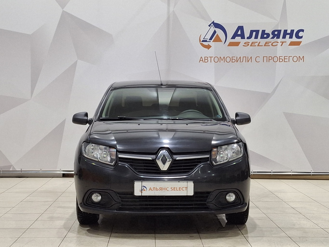 RENAULT LOGAN