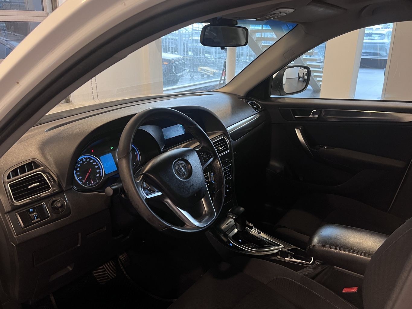 BRILLIANCE V5