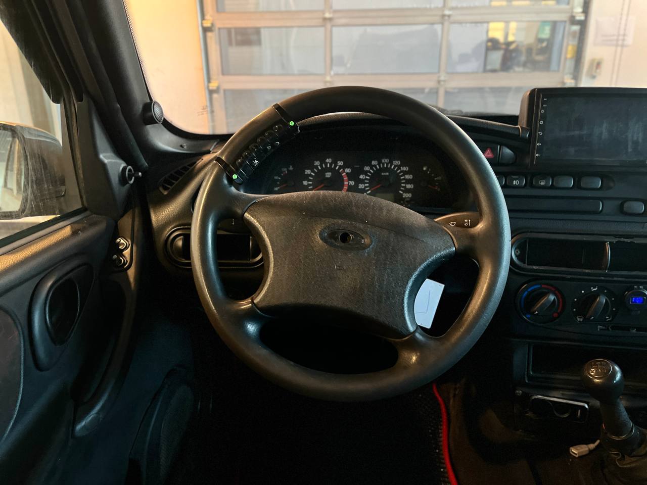 CHEVROLET NIVA