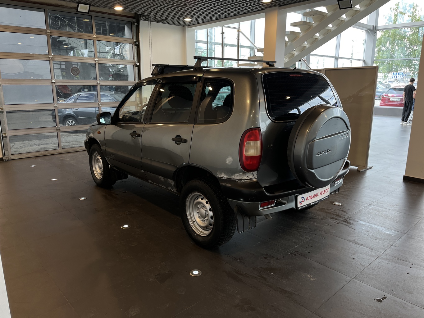 CHEVROLET NIVA