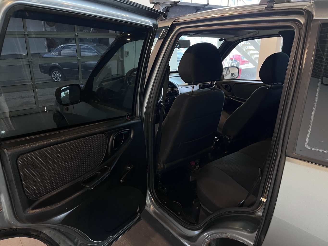CHEVROLET NIVA