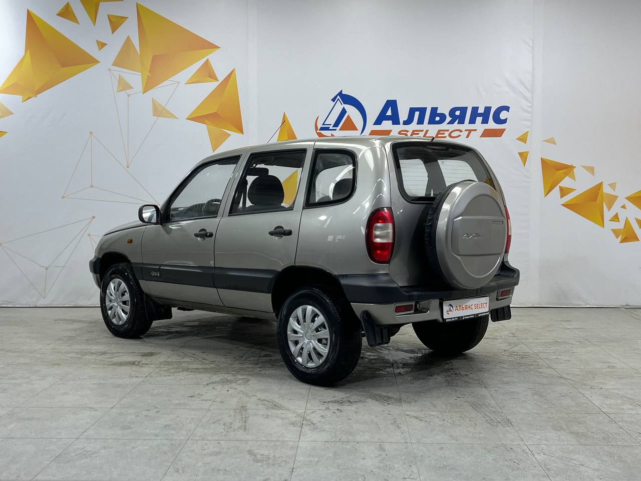 CHEVROLET NIVA