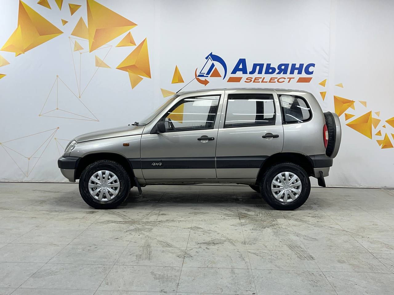 CHEVROLET NIVA