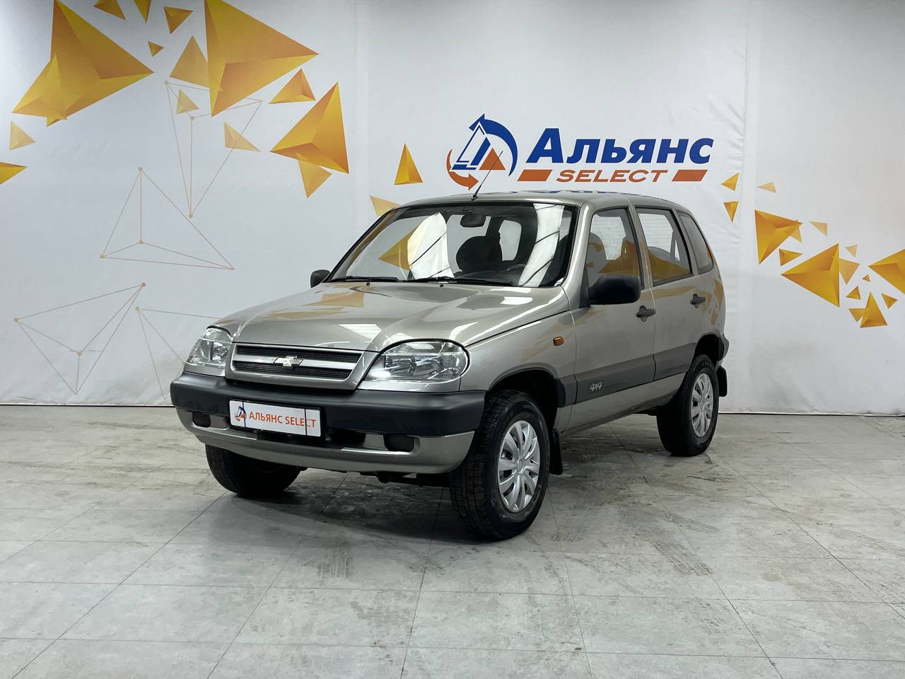 CHEVROLET NIVA