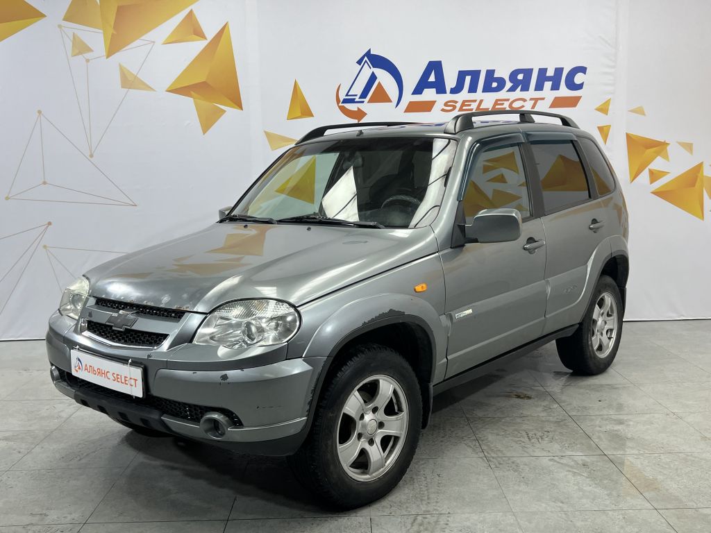 CHEVROLET NIVA