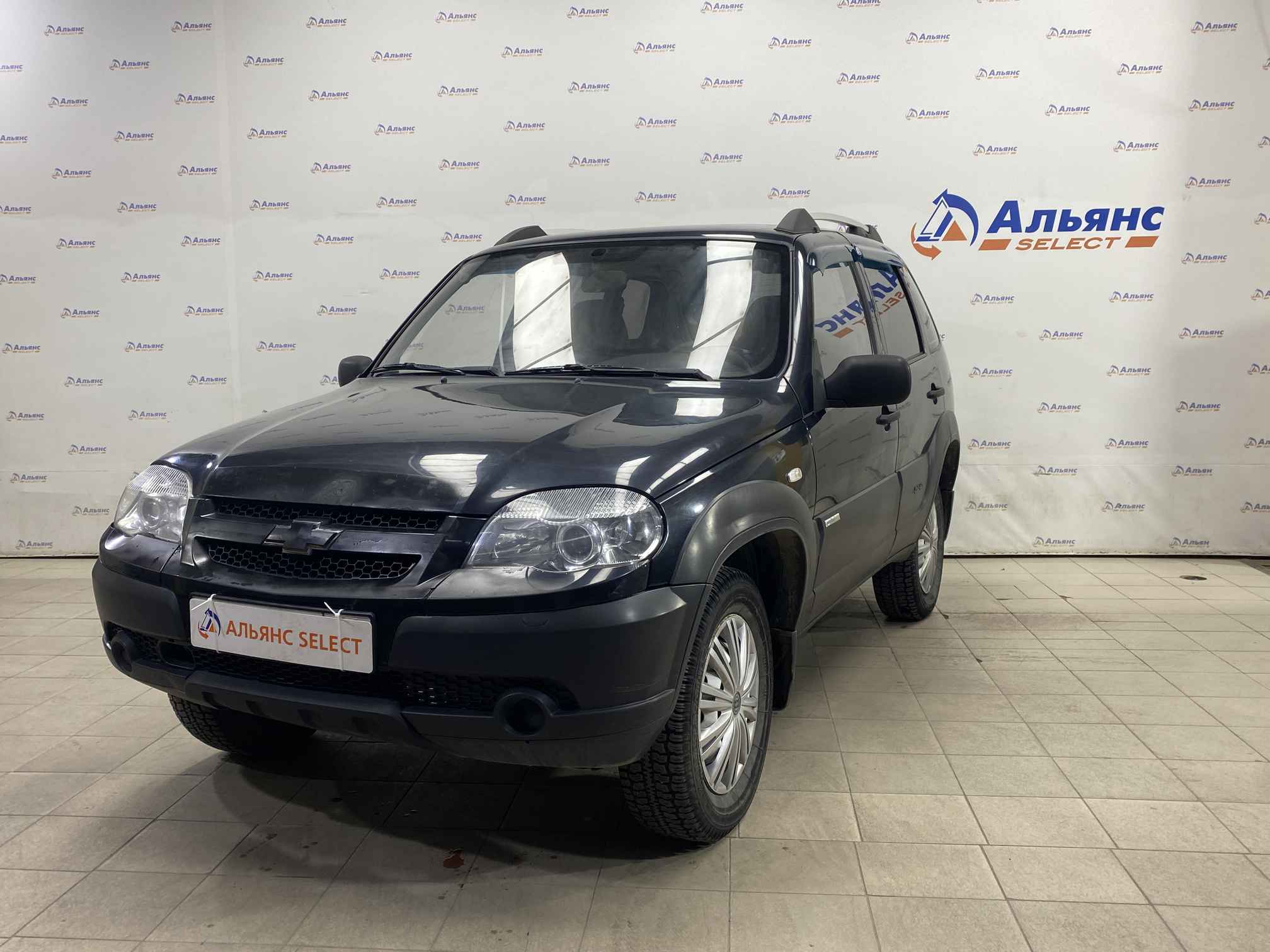 CHEVROLET NIVA