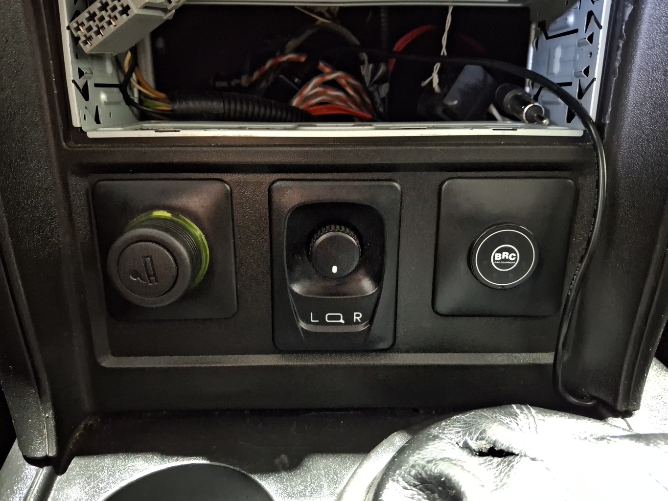 CHEVROLET NIVA