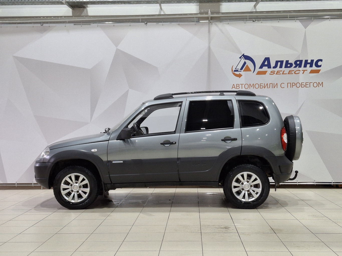 CHEVROLET NIVA