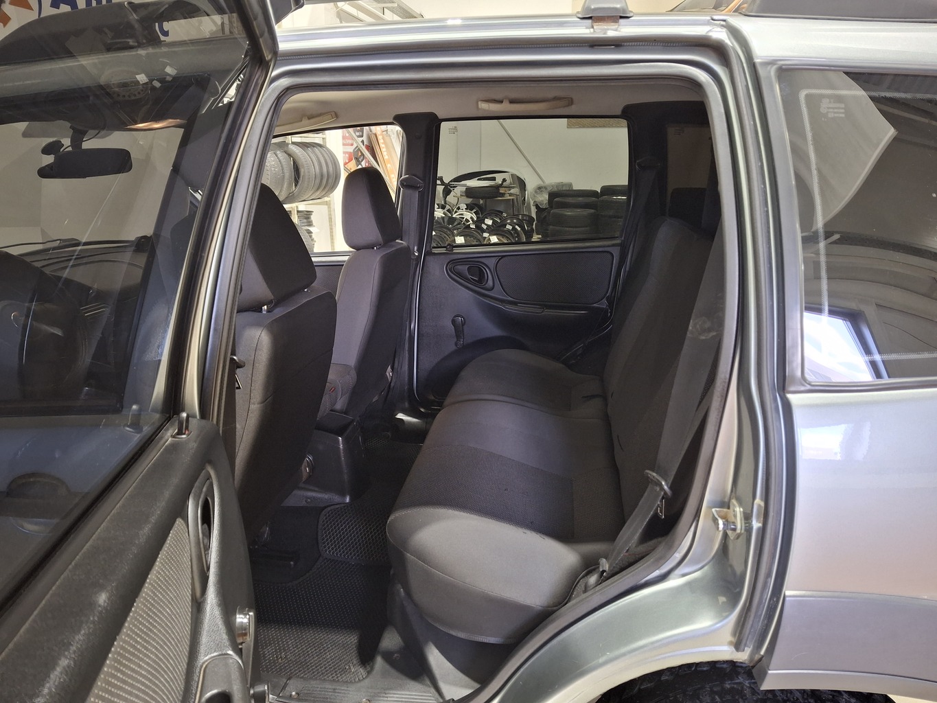 CHEVROLET NIVA