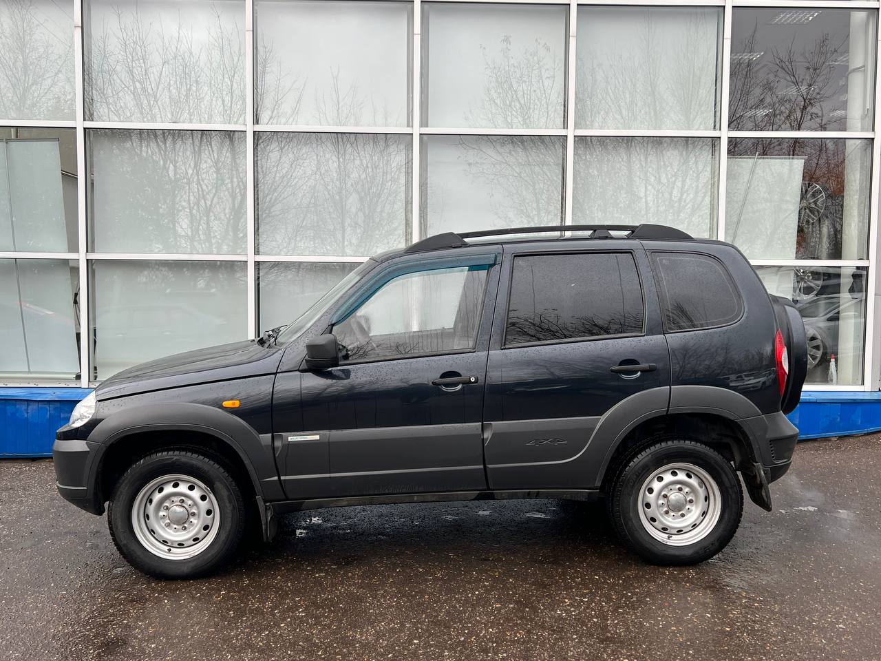 CHEVROLET NIVA