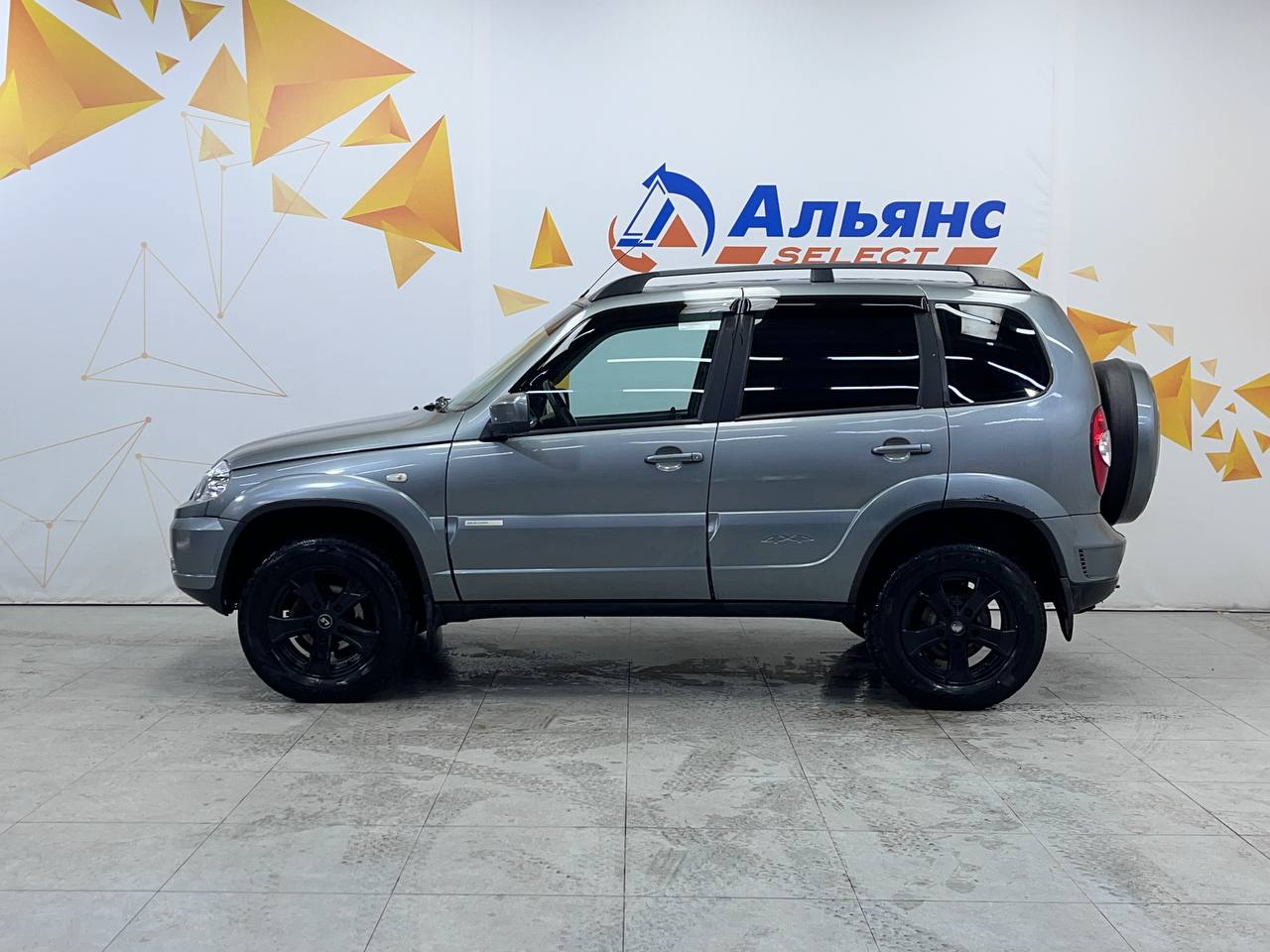 CHEVROLET NIVA
