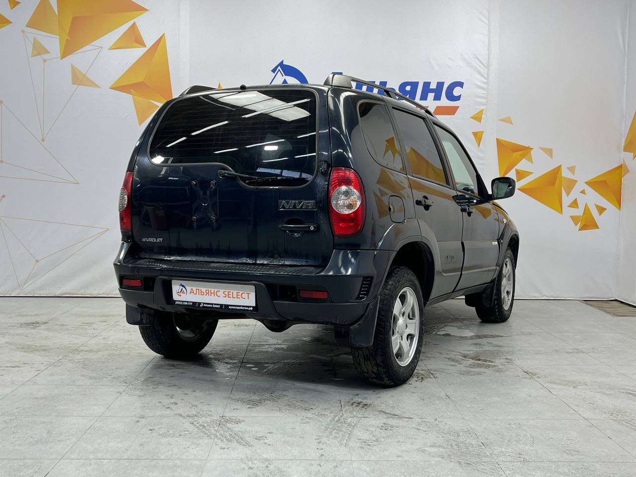 CHEVROLET NIVA