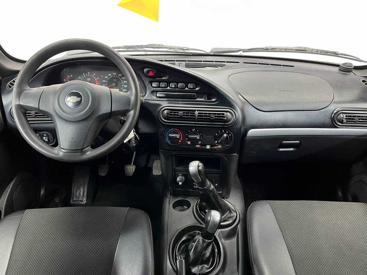 CHEVROLET NIVA