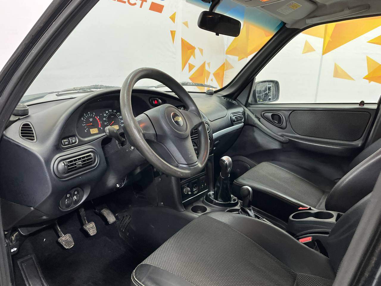 CHEVROLET NIVA