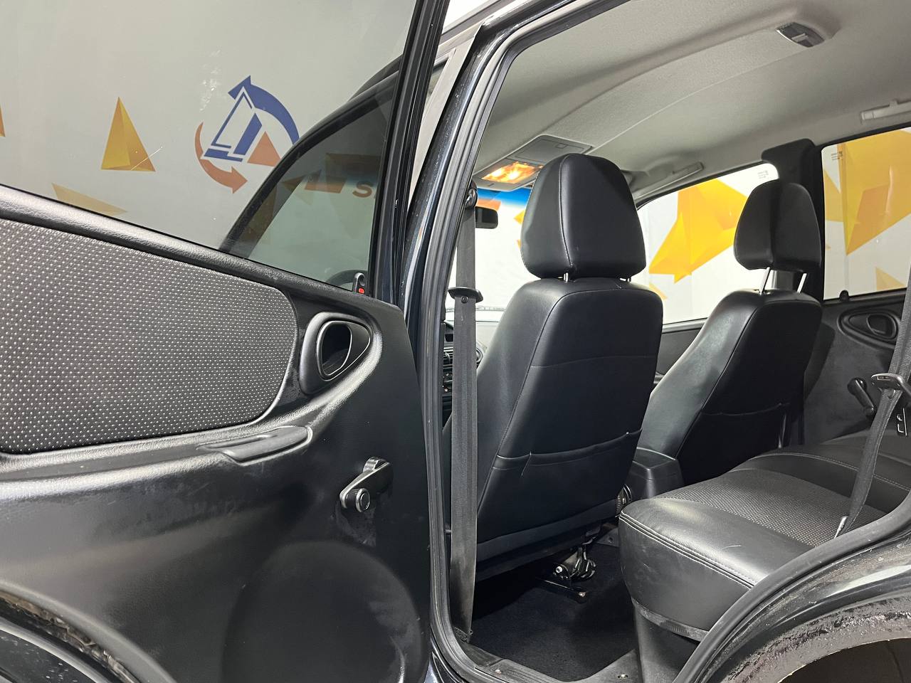 CHEVROLET NIVA