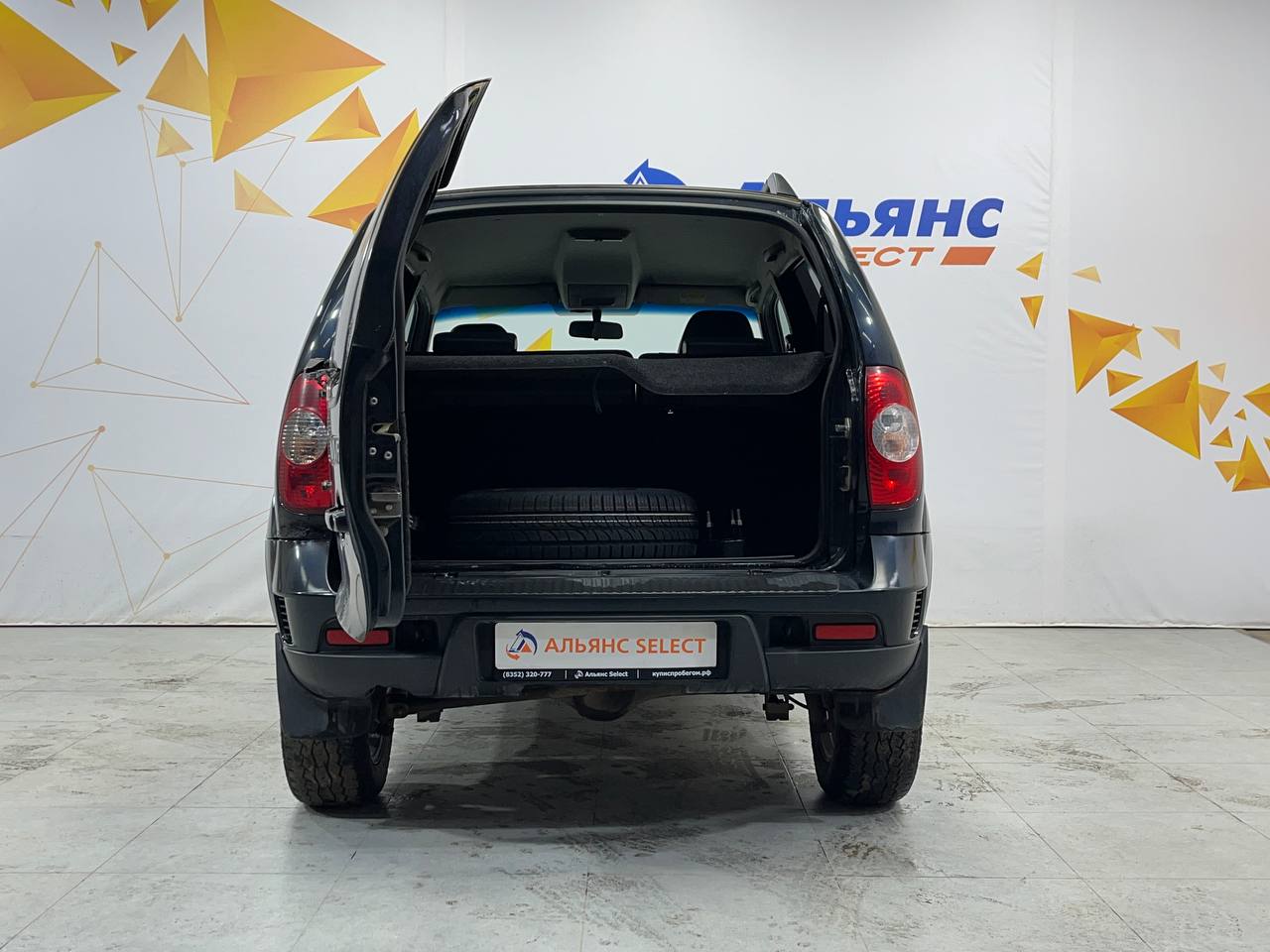 CHEVROLET NIVA