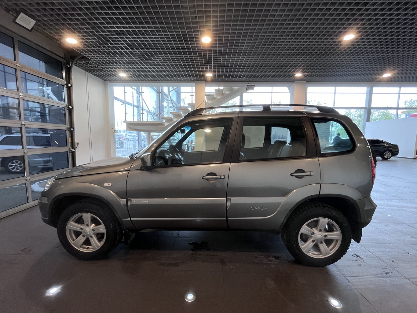 CHEVROLET NIVA