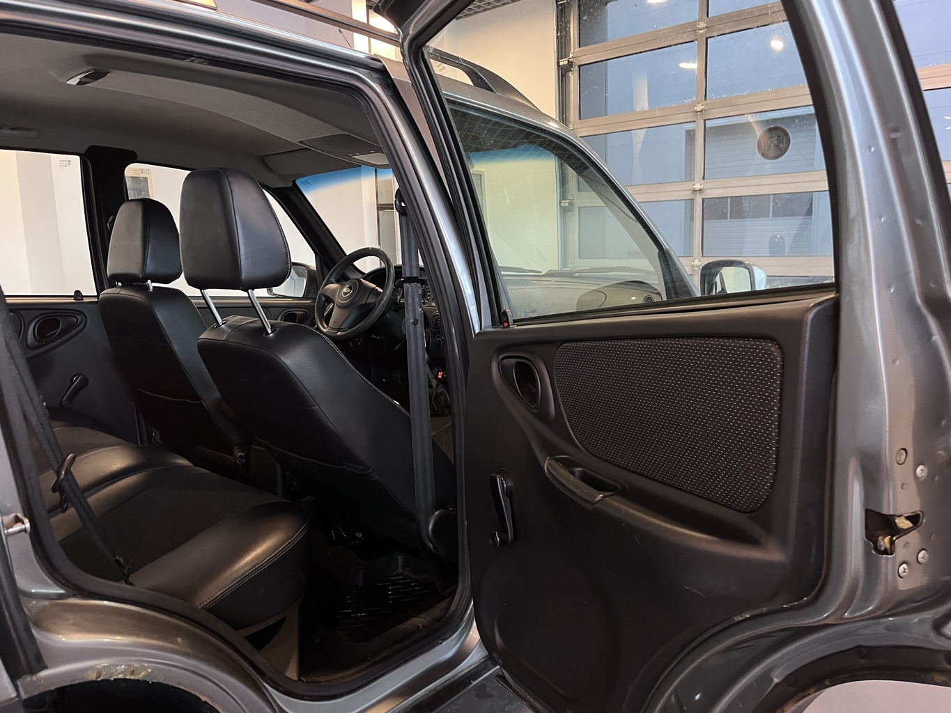 CHEVROLET NIVA