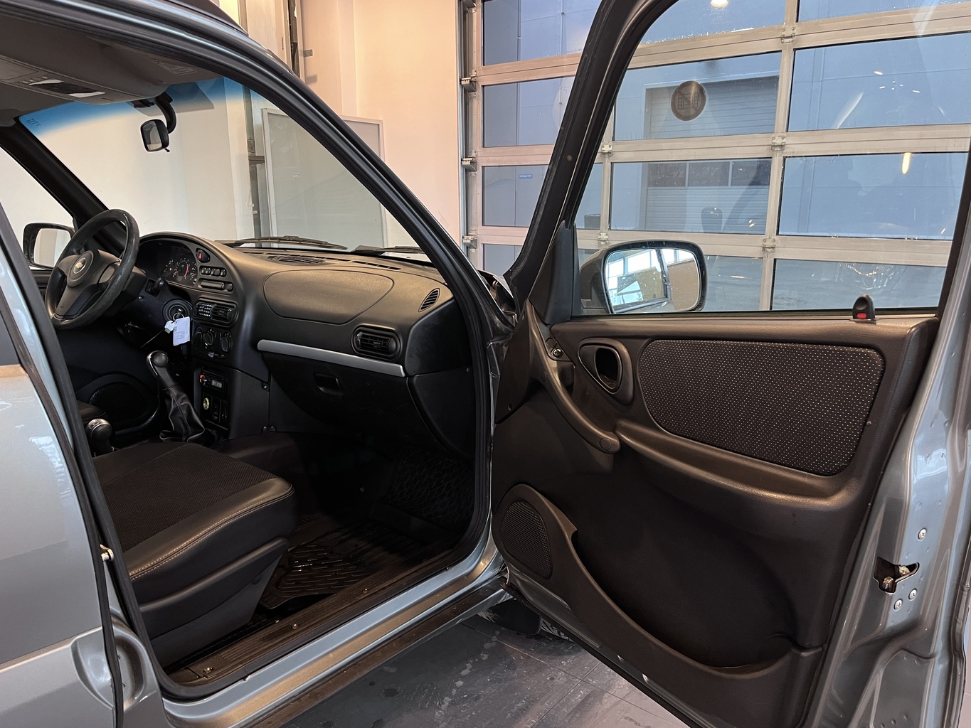 CHEVROLET NIVA