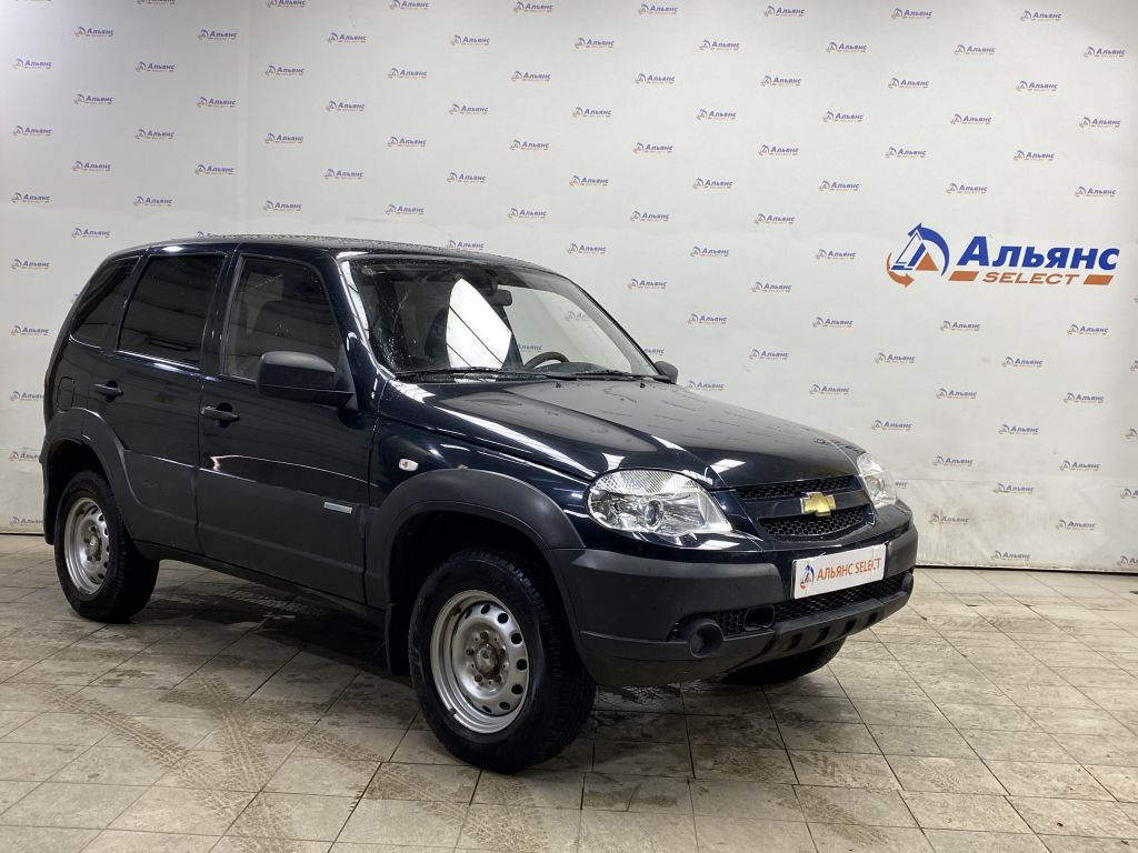 CHEVROLET NIVA