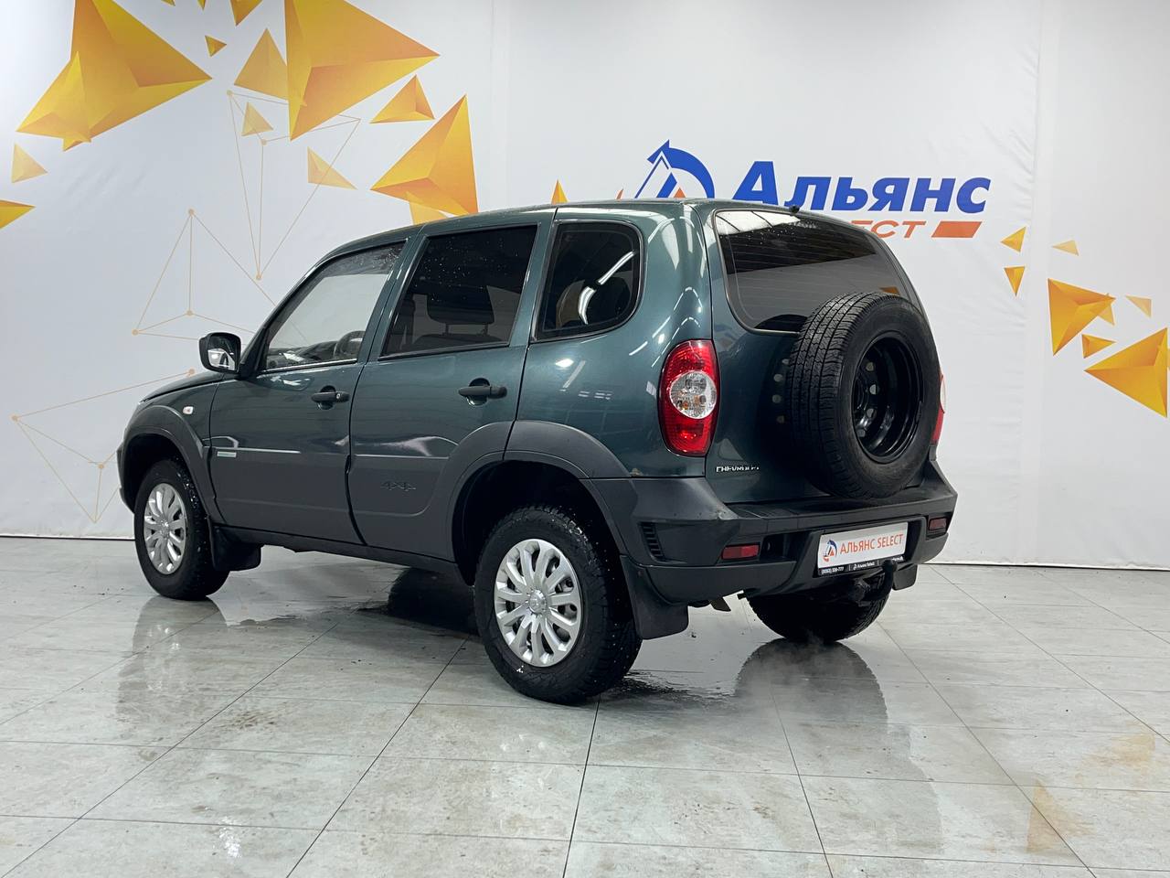 CHEVROLET NIVA