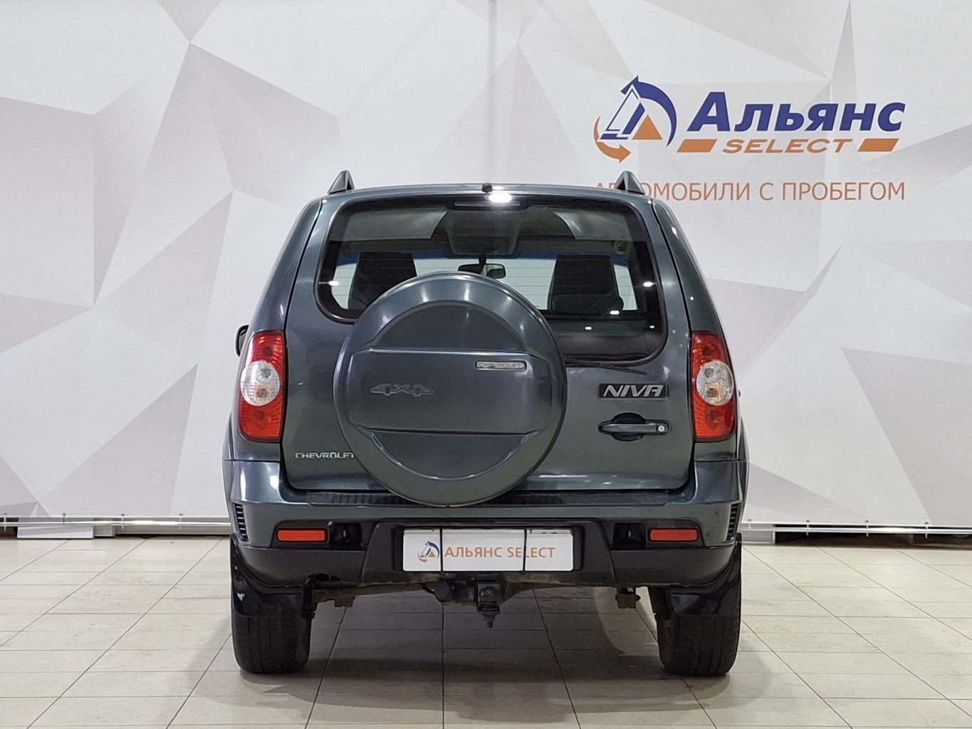 CHEVROLET NIVA