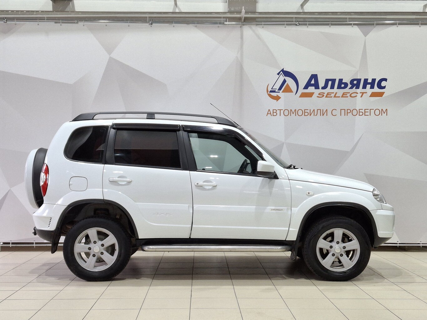 CHEVROLET NIVA
