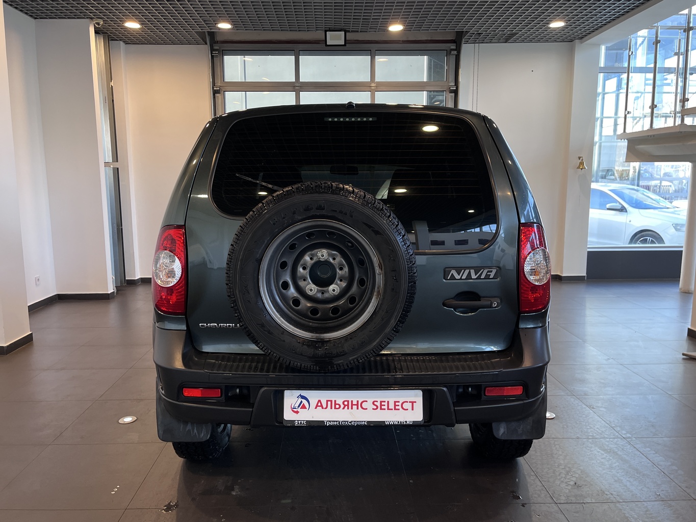CHEVROLET NIVA