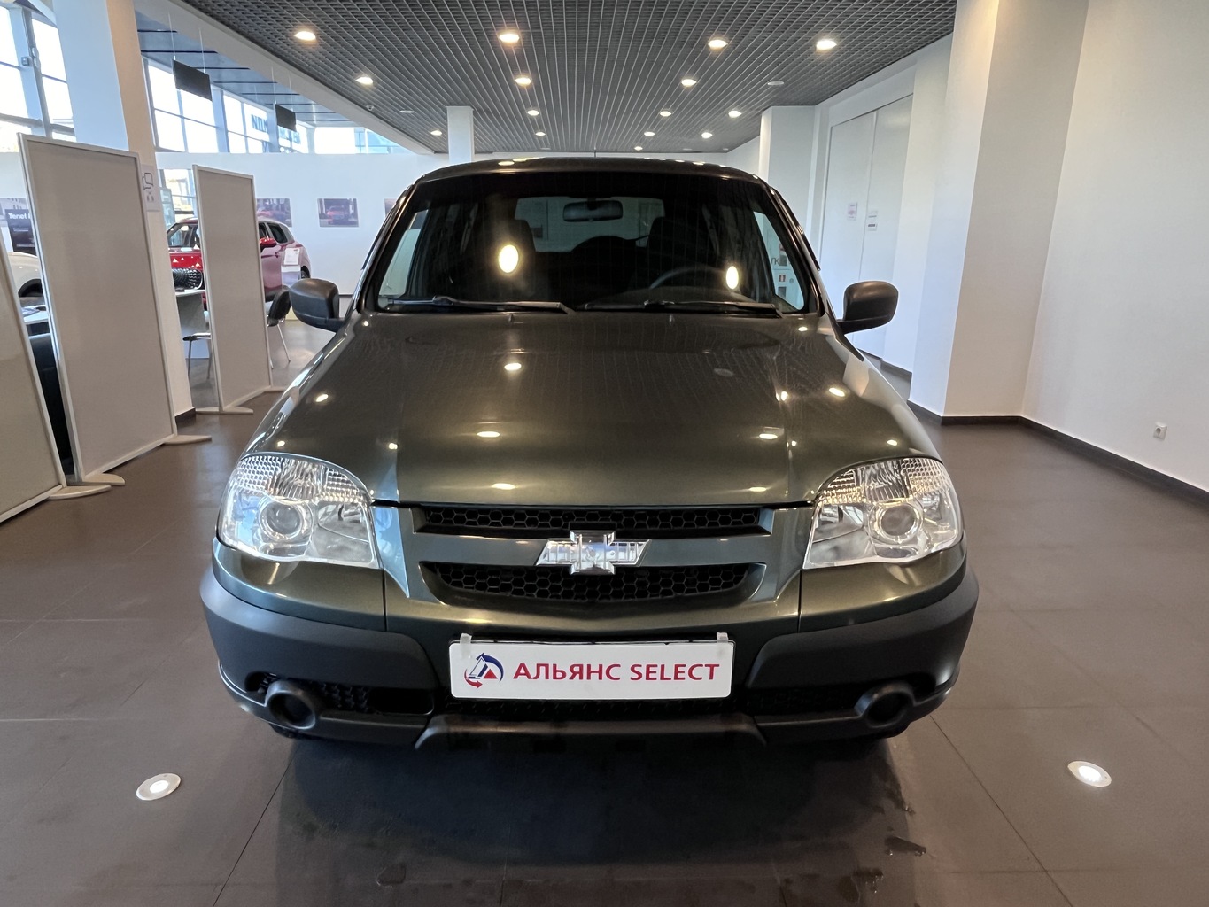 CHEVROLET NIVA