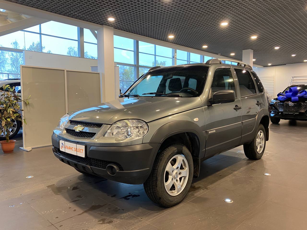 CHEVROLET NIVA