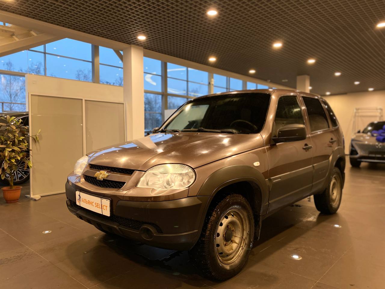 CHEVROLET NIVA