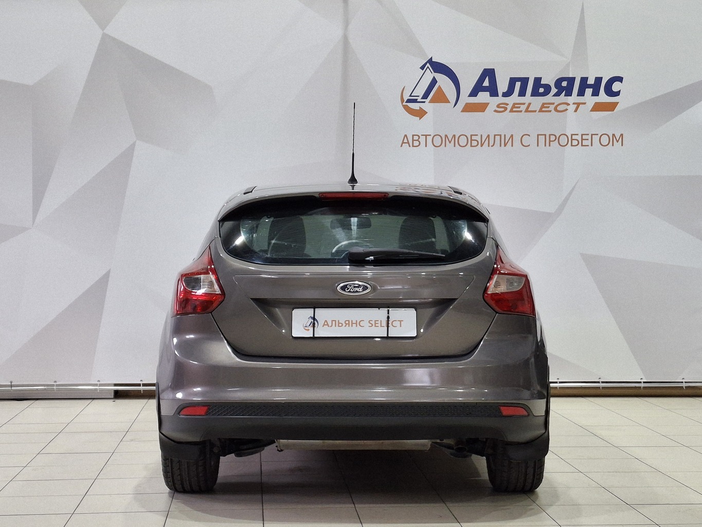 FORD FOCUS