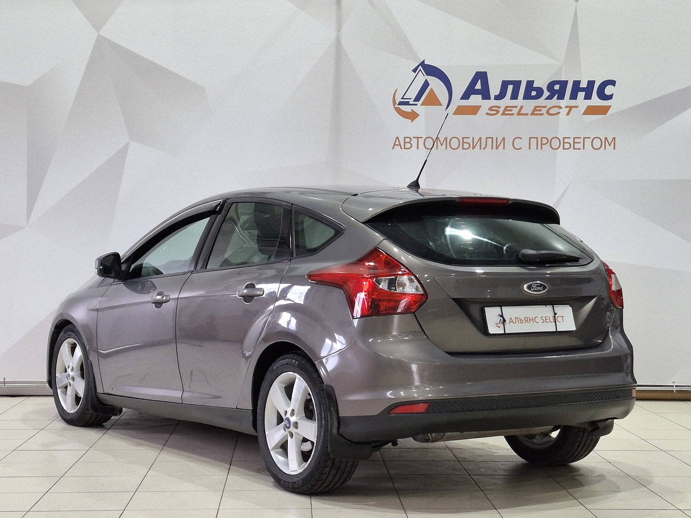 FORD FOCUS
