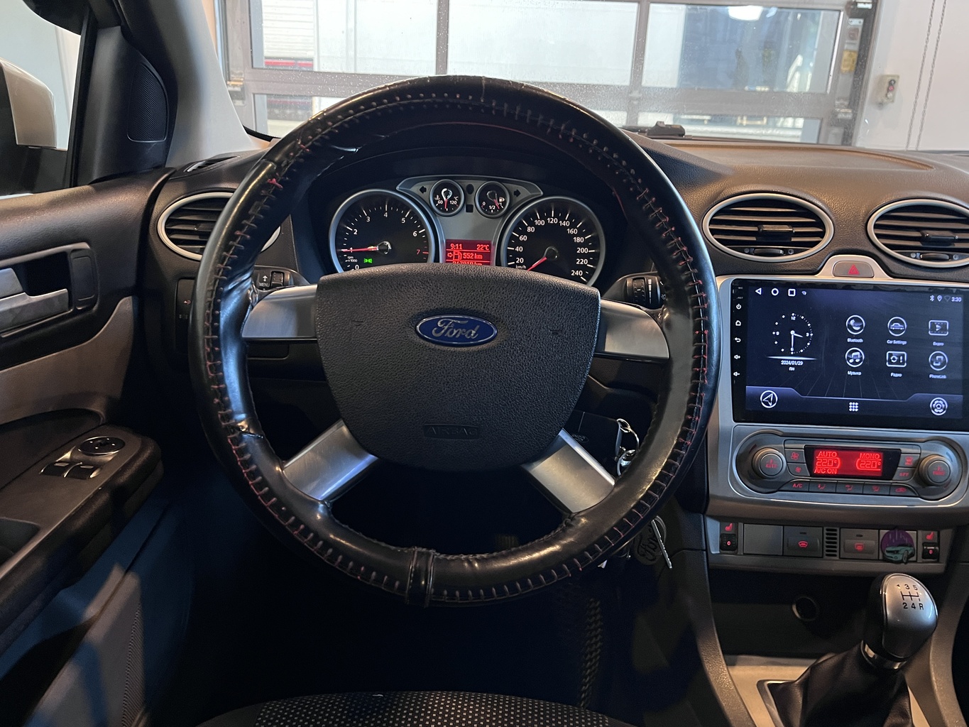 FORD FOCUS