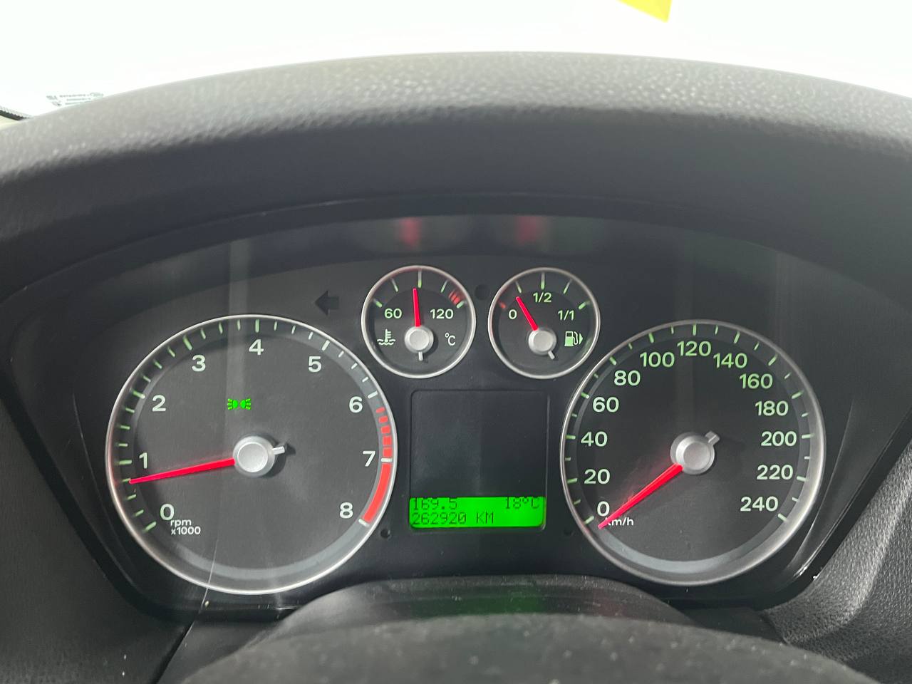 FORD FOCUS