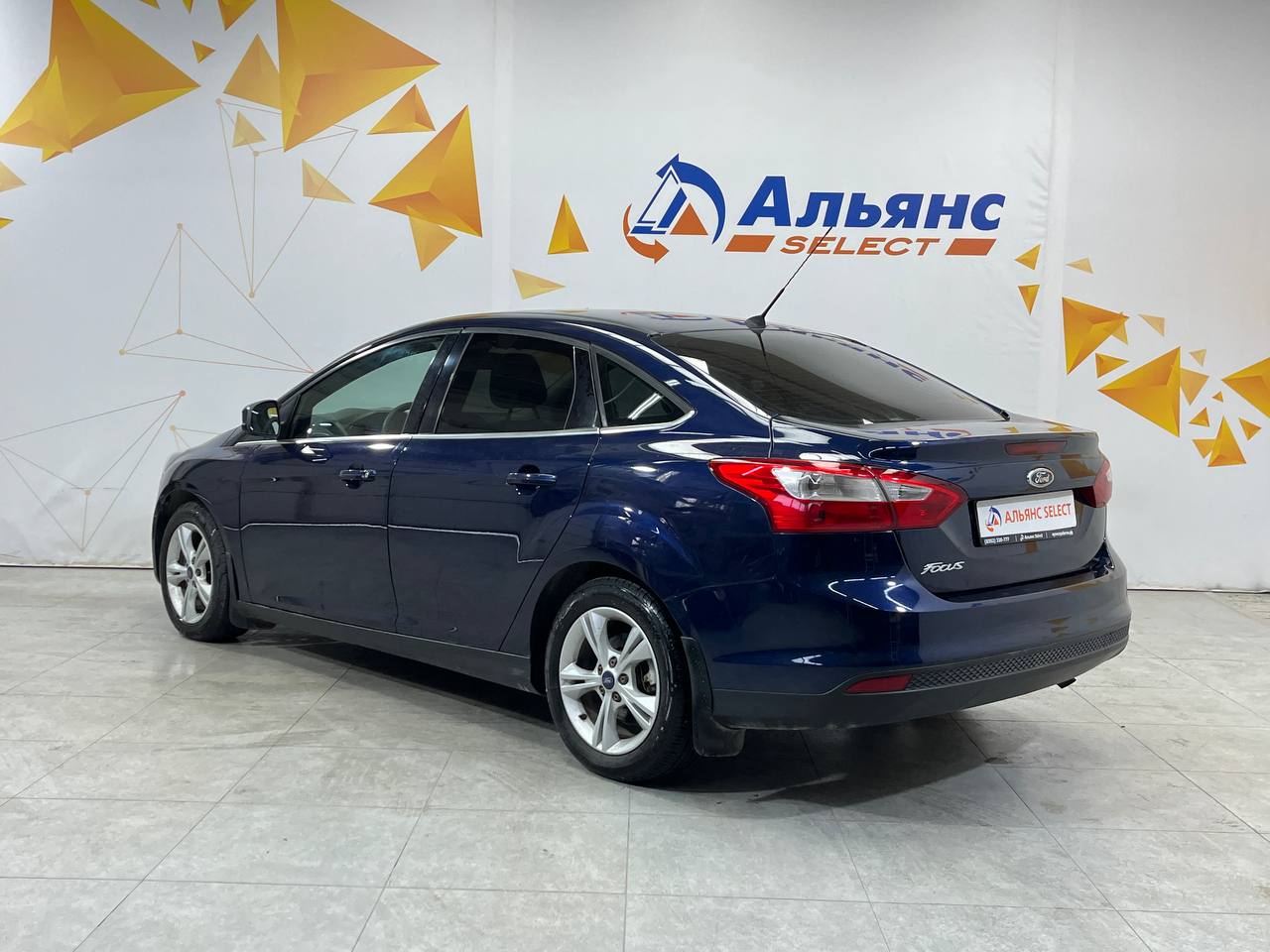 FORD FOCUS