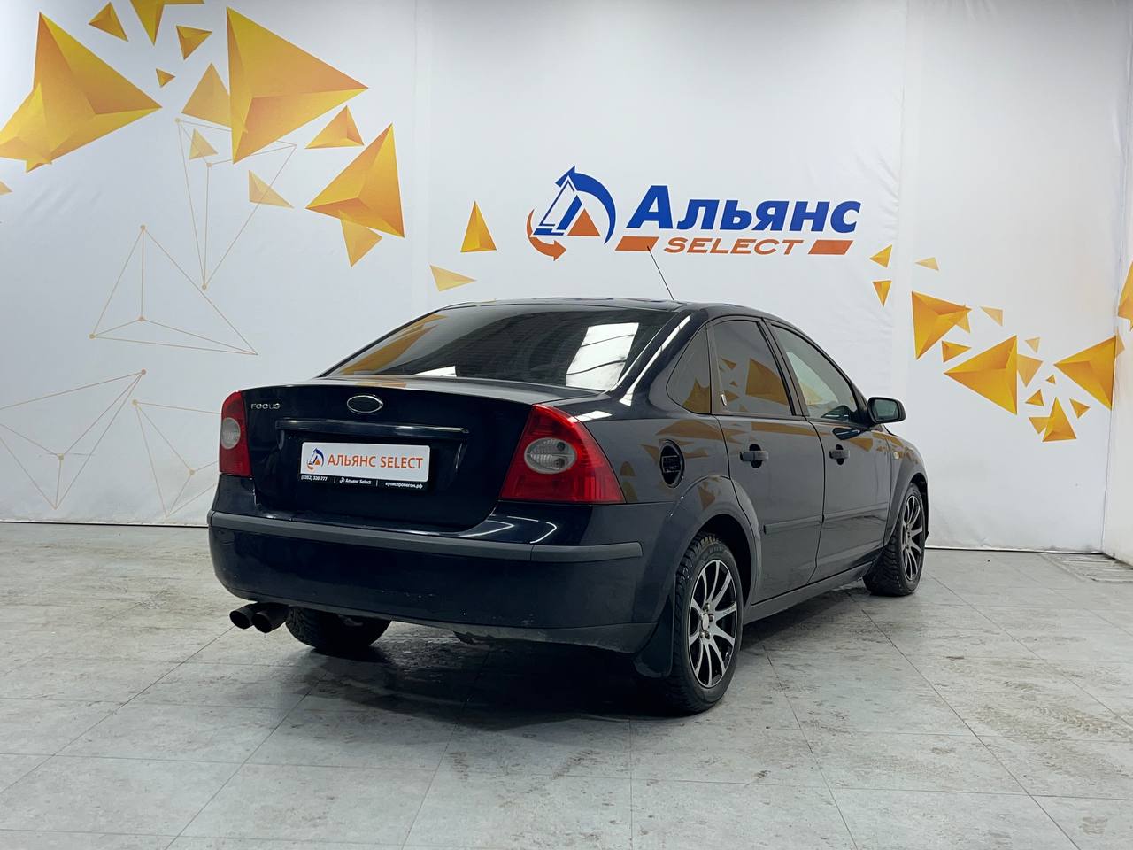 FORD FOCUS