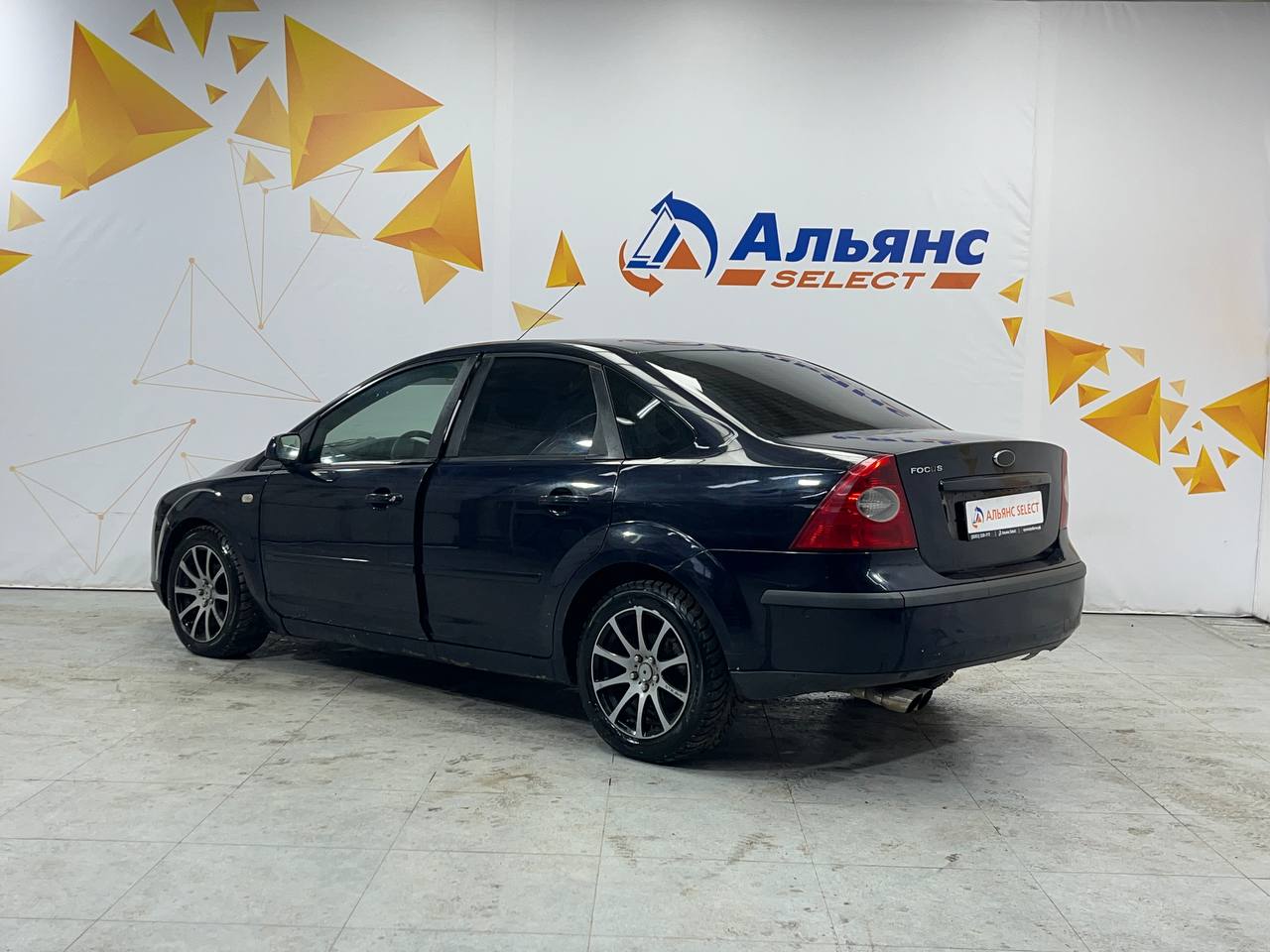 FORD FOCUS