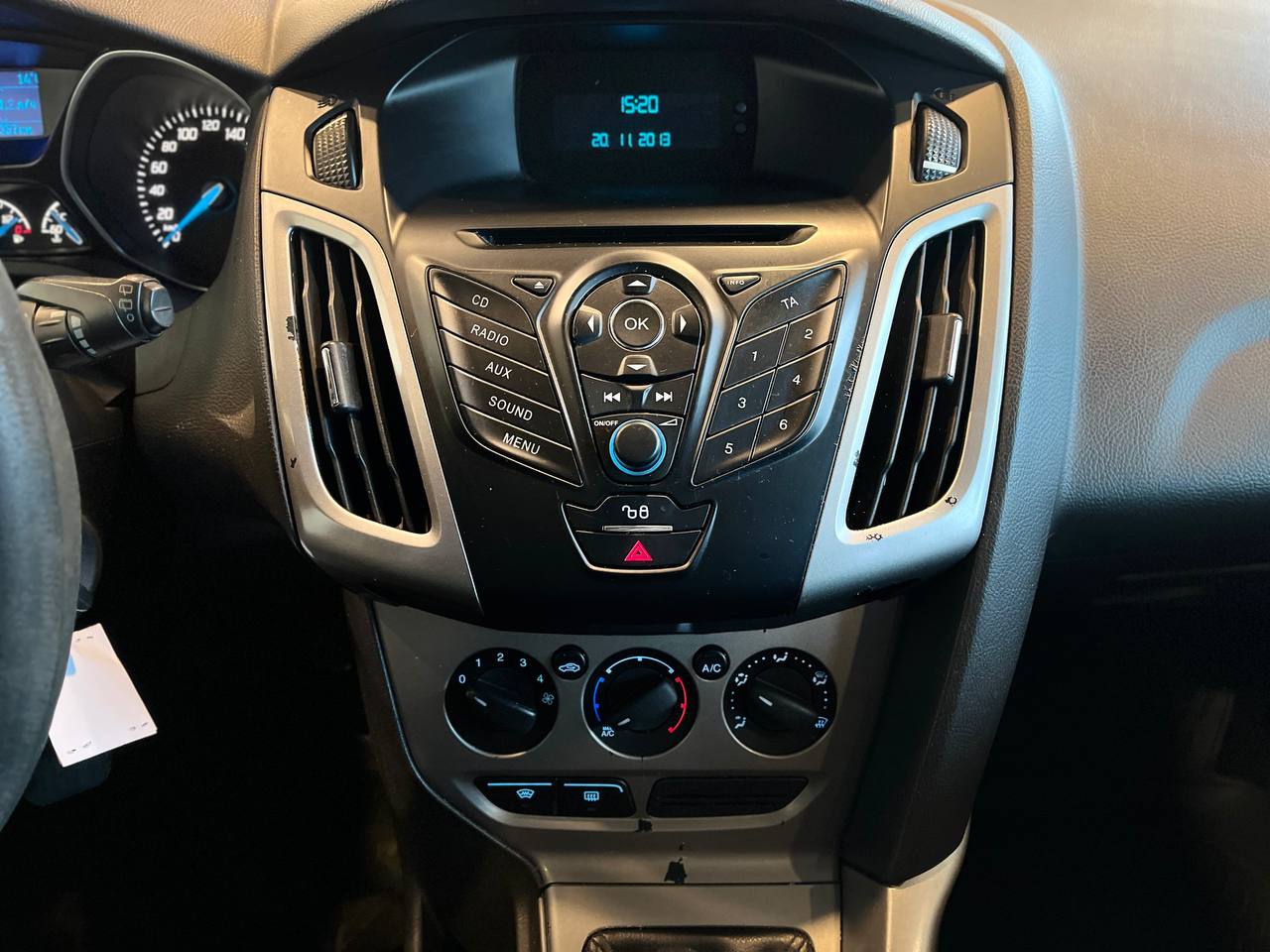 FORD FOCUS